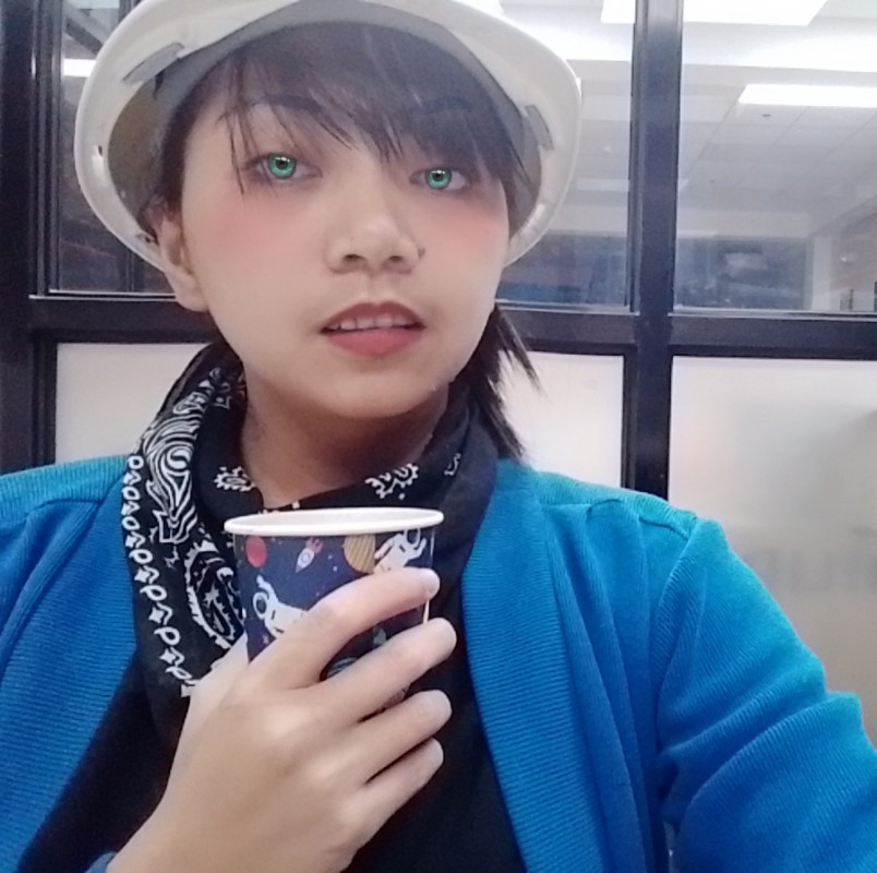 Gay Mare Capones photo